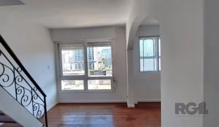 Cobertura para Venda - 160m², 3 dormitórios, 1 vaga - Centro Histórico
