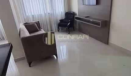 Apartamento mobiliado na Meia Praia com 3 vagas