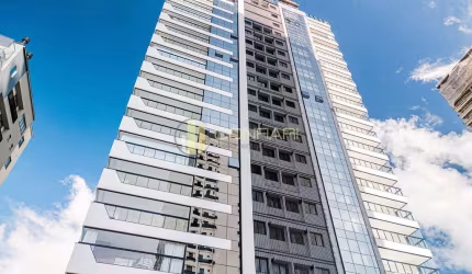 Área de lazer na cobertura com vista mar
