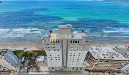 Apartamento frente mar de alto padrão Itapema