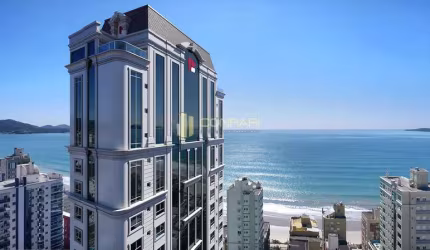 Apartamento quadra mar 05 Suítes e 03 Vagas!!