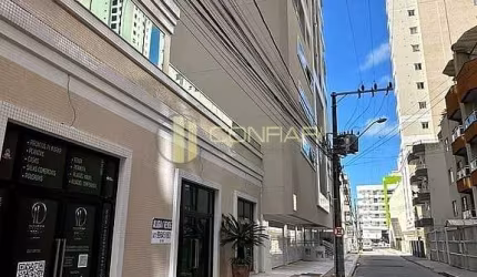 Salas comercias á venda juntas
