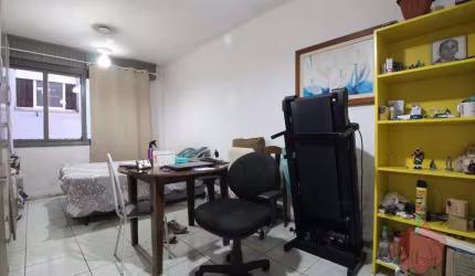 Apartamento com 1 quarto à venda na Avenida Protásio Alves, Bom Jesus, Porto Alegre, 25 m2 por R$ 130.000