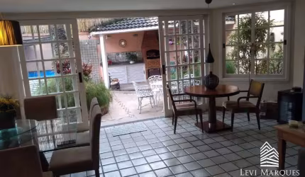 Casa em condomínio fechado com 5 quartos à venda na Rua Itapuca, 120, Ingá, Niterói, 224 m2 por R$ 1.700.000
