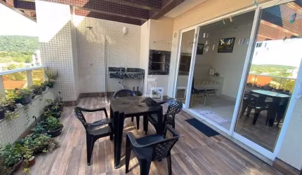 APARTAMENTO TRIPLEX COM 2 SUÍTES EM MARISCAL