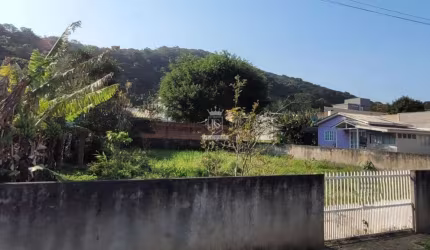 TERRENO PRONTO PARA CONSTRUIR COM 498M² EM MORRINHOS
