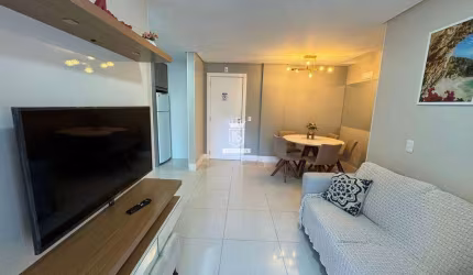 APARTAMENTO COM 2 DORMITÓRIOS NO CENTRO DE BOMBINHAS