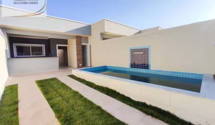 CASA 03 DORMITÓRIOS COM PISCINA E CHURRASQUEIRA 400MTS DA PRAIA EM ITANHAÉM!!