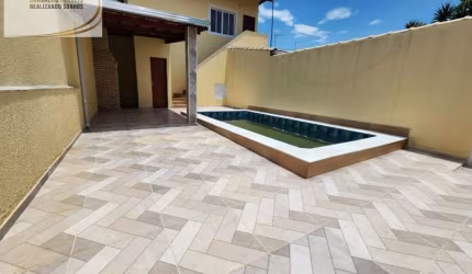 CASA SOBRAPOSTA SUPERIOR COM PISCINA E CHURRASQUEIRA EM ITANHAÉM!!