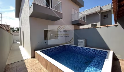 SOBRADO LADO PRAIA COM PISCINA E CHURRASQUEIRA PARA VENDA EM ITANHAÉM!