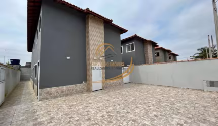SUPER OPORTUNIDADE ! CASA SOBREPOSTA NOVA PARA VENDA EM ITANHAÉM!