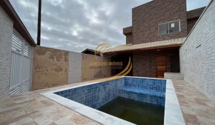 CASA SOBREPOSTA SUPERIOR COM PISCINA PERTINHO DO MAR EM ITANHAÉM!