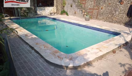 Sobrado com 5 dormitórios à venda, 530 m² por R$ 1.200.000,00 - Guaiuba - Guarujá/SP