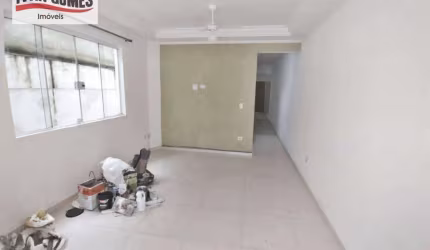 Sobrado com 3 dormitórios à venda, 130 m² por R$ 600.000,00 - Asturias - Guarujá/SP