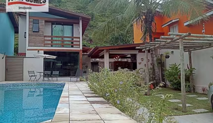 Sobrado com 3 dormitórios à venda, 158 m² por R$ 1.120.000 - Jardim Guaiuba - Guarujá/SP