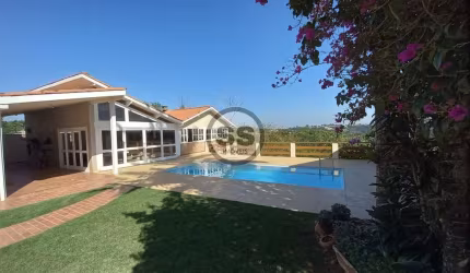Chácara / sítio com 5 quartos à venda na Avenida Do Sol, 117, Porta do Sol, Mairinque por R$ 1.100.000