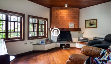 Casa para Venda - 300m², 4 dormitórios, sendo 2 suites, 4 vagas - Sumaré