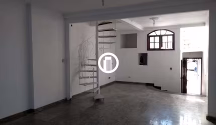 Casa para Venda - 226m², 3 dormitórios, sendo 3 suites, 1 vaga - Ipiranga