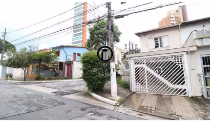 Casa para Venda - 200m², 4 dormitórios, sendo 1 suites, 2 vagas - Campo Belo
