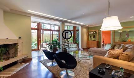 Casa para Venda - 440m², 4 dormitórios, sendo 3 suites, 4 vagas - Jardim Prudência