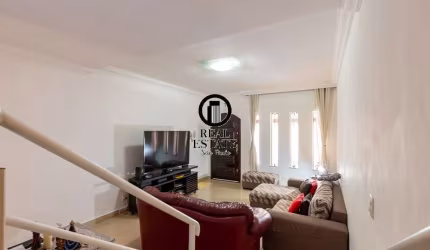 Casa em Condomínio para Venda - 180m², 3 dormitórios, sendo 3 suites, 2 vagas - Vila Gumercindo