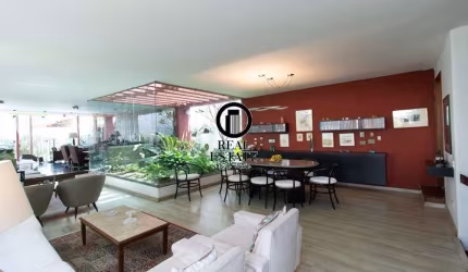 Casa para Venda - 330m², 5 dormitórios, sendo 5 suites, 4 vagas - Planalto Paulista