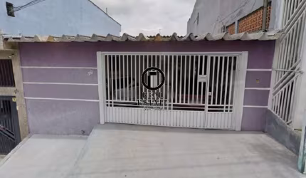 Casa para Venda - 118m², 2 dormitórios, sendo 1 suites, 2 vagas - Vila Inglesa