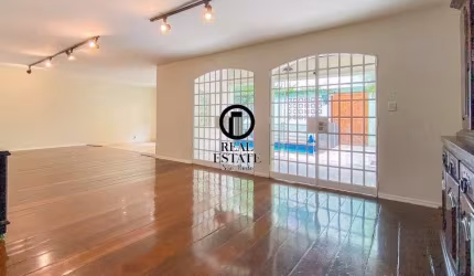 Casa para Venda - 440m², 3 dormitórios, sendo 1 suites, 2 vagas - Fazenda Morumbi