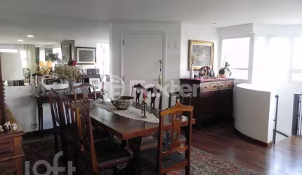 Apartamento com 3 quartos à venda na Rua Correggio, 295, Vila Suzana, São Paulo, 254 m2 por R$ 920.000