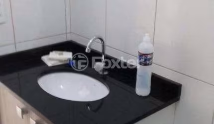 Apartamento com 2 quartos à venda na Rua Santa Adelaide, 155, Jardim Santa Etelvina, São Paulo, 56 m2 por R$ 313.063