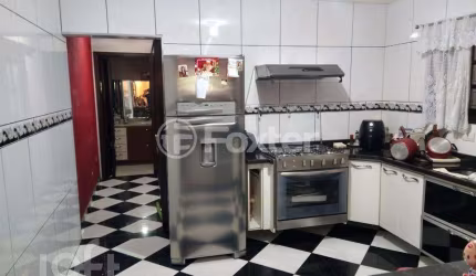 Casa com 2 quartos à venda na Rua Ernesto de Florian, 55, Parque Guarani, São Paulo, 254 m2 por R$ 650.000