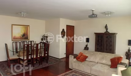 Apartamento com 3 quartos à venda na Rua Marquês de Sabará, 30, Real Parque, São Paulo, 132 m2 por R$ 900.000