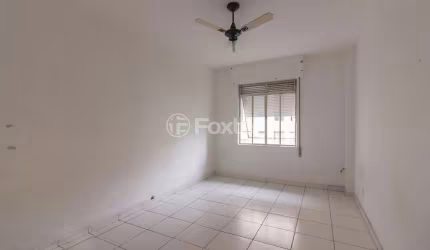 Kitnet / Stúdio à venda na Rua Santa Isabel, 62, Vila Buarque, São Paulo, 32 m2 por R$ 210.000