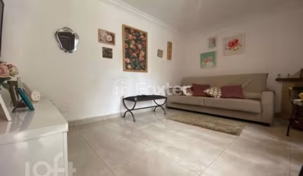 Casa com 3 quartos à venda na Rua Cristóvão Pereira, 1863, Campo Belo, São Paulo, 183 m2 por R$ 900.000