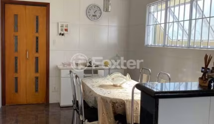 Casa com 5 quartos à venda na Rua Capitão Busse, 18, Parque Edu Chaves, São Paulo, 242 m2 por R$ 850.000