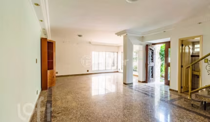 Casa com 5 quartos à venda na Avenida Itacira, 313, Planalto Paulista, São Paulo, 261 m2 por R$ 2.300.000