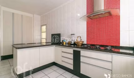 Casa com 3 quartos à venda na Rua Reny Serafim Bueno, 103, Montanhão, São Bernardo do Campo, 202 m2 por R$ 650.000