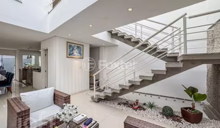 Casa com 3 quartos à venda na Rua Marisa Prado, 179, Nova Petrópolis, São Bernardo do Campo, 240 m2 por R$ 1.100.000