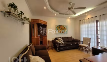 Casa com 4 quartos à venda na Avenida Horácio Barioni, 588, Alves Dias, São Bernardo do Campo, 351 m2 por R$ 950.000