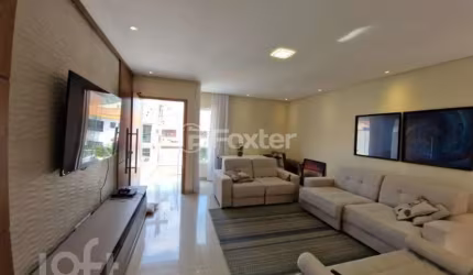 Casa com 3 quartos à venda na Rua José Gomes Moreno, 92, Parque Terra Nova II, São Bernardo do Campo, 245 m2 por R$ 1.085.000
