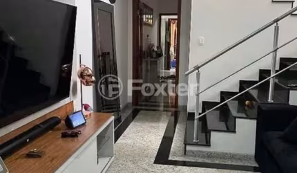 Casa com 4 quartos à venda na Rua Nossa Senhora de Lourdes, 629, Vila Galvão, Guarulhos, 200 m2 por R$ 1.350.000