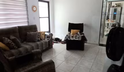 Casa com 3 quartos à venda na Rua Dona Maria Quedas, 33, Vila Maria Alta, São Paulo, 180 m2 por R$ 650.000