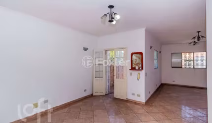 Casa com 5 quartos à venda na Rua Paulo Bregaro, 145, Vila Monumento, São Paulo, 340 m2 por R$ 1.250.000