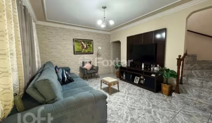 Casa com 3 quartos à venda na Rua Jacamin, 93, Alves Dias, São Bernardo do Campo, 195 m2 por R$ 695.000