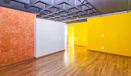 Sala comercial com 1 sala à venda na Rua Teodoro Sampaio, 399, Pinheiros, São Paulo, 62 m2 por R$ 700.000