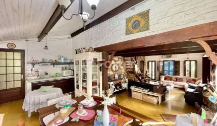Casa em condomínio fechado com 3 quartos à venda na Rua do Pedregal, 230, Jardim Branca Flor, Embu das Artes, 4199 m2 por R$ 1.800.000