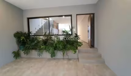 Casa com 3 quartos à venda na Rua Cristóvão Pereira, 1192, Campo Belo, São Paulo, 180 m2 por R$ 1.790.000
