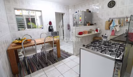 Casa com 2 quartos à venda na Rua Meruípe, 11, Vila Mariana, São Paulo, 145 m2 por R$ 999.999