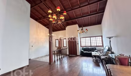 Casa com 5 quartos à venda na Rua Visconde de Araruama, 20, Sumarezinho, São Paulo, 300 m2 por R$ 2.800.000