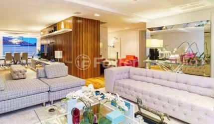 Casa com 3 quartos à venda na Rua Flávio Queirós Morais, 200, Pacaembu, São Paulo, 600 m2 por R$ 5.950.000